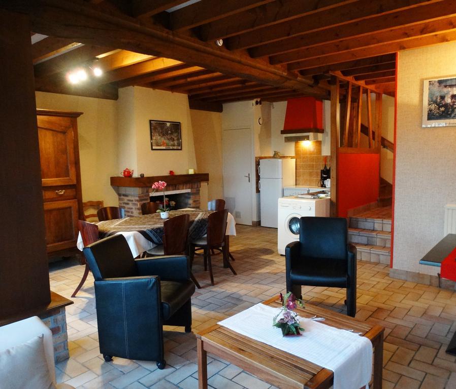 Gites De La Ferme Auberge De Mesauboin Billé Екстериор снимка